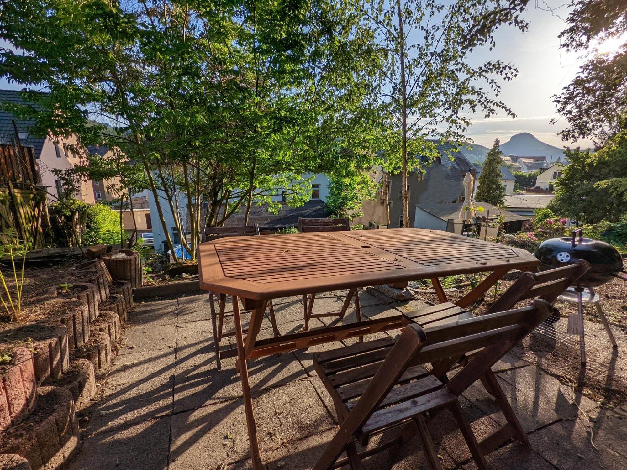 R1 - Urlaubsmagie - Bad Schandau Fusslaeufig, Garten Apartment Rathmannsdorf